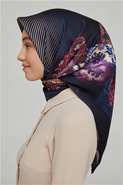 Armine Sura İpek Eşarp 21Ka8605 01