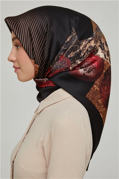 Armine Sura İpek Eşarp 21Ka8605 09