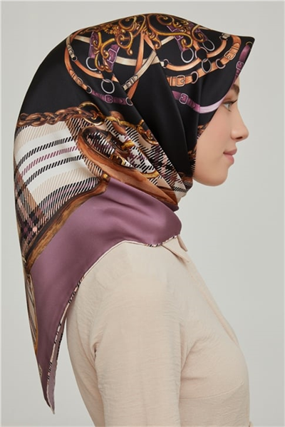 Armine Sura İpek Eşarp 21Ka8607 03