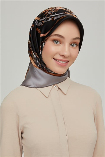 Armine Sura İpek Eşarp 21Ka8607 31