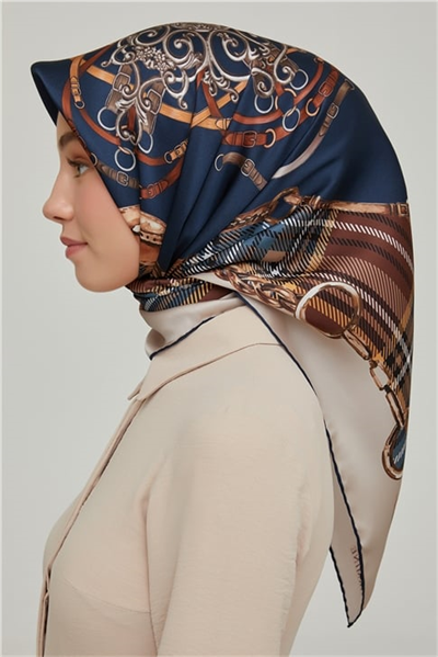 Armine Sura İpek Eşarp 21Ka8607 32