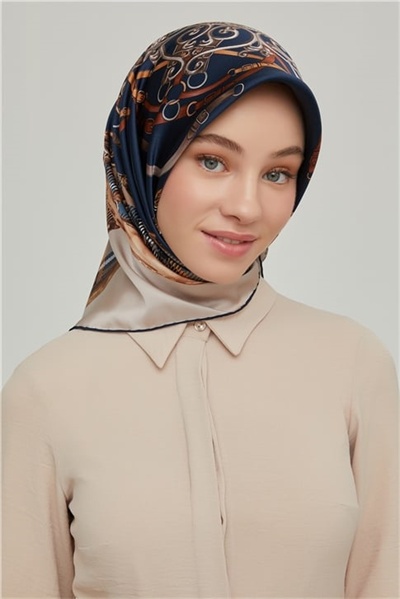 Armine Sura İpek Eşarp 21Ka8607 32