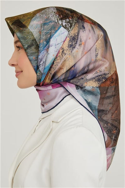 Armine Sura İpek Eşarp 21Ka8608 33