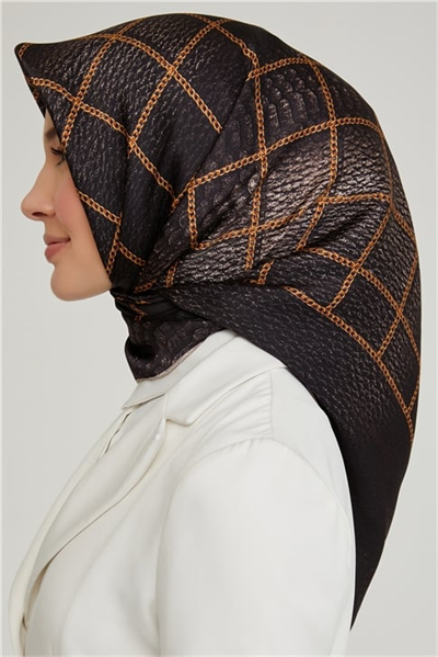 Armine Sura İpek Eşarp 21Ka8609 01