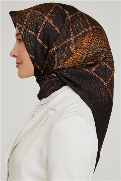 Armine Sura İpek Eşarp 21Ka8609 34