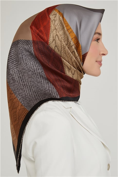 Armine Sura İpek Eşarp 21Ka8610 32