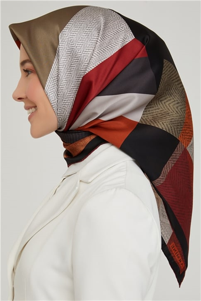 Armine Sura İpek Eşarp 21Ka8610 83