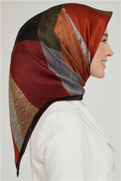 Armine Sura İpek Eşarp 21Ka8610 83