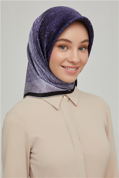 Armine Sura İpek Eşarp 21Ka8611 32