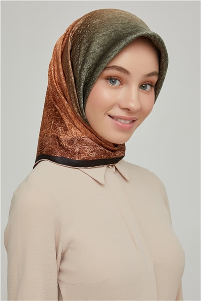 Armine Sura İpek Eşarp 21Ka8611 33