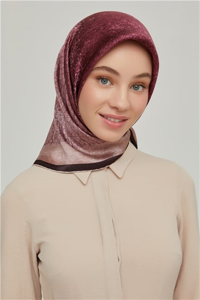 Armine Sura İpek Eşarp 21Ka8611 39
