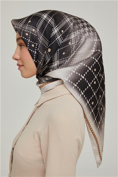 Armine Sura İpek Eşarp 21Ka8612 04