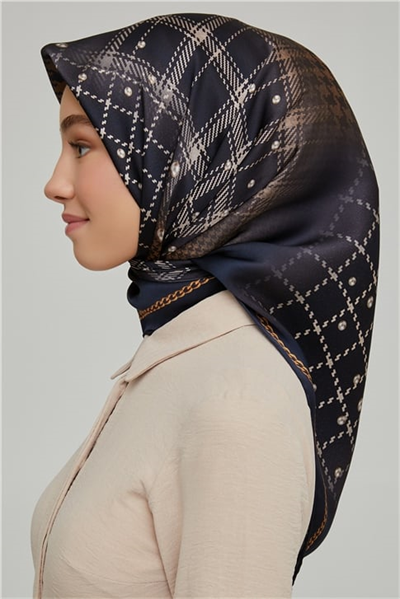 Armine Sura İpek Eşarp 21Ka8612 07
