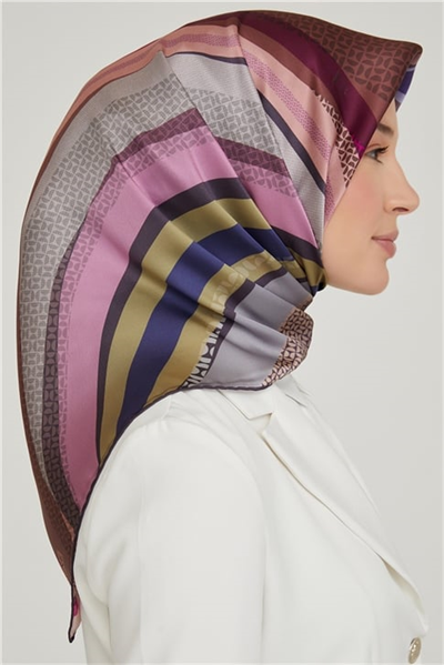 Armine Sura İpek Eşarp 21Ka8613 41