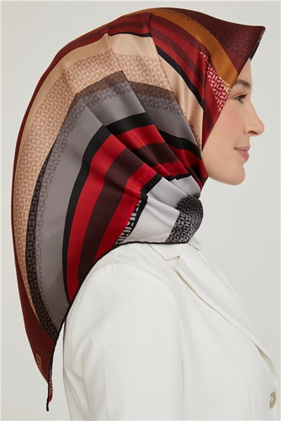 Armine Sura İpek Eşarp 21Ka8613 42