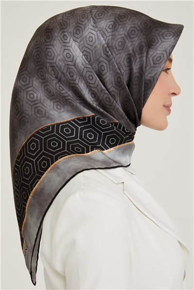 Armine Sura İpek Eşarp 21Ka8614 40