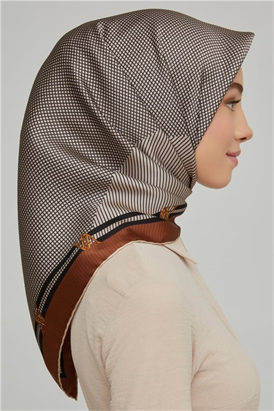 Armine Sura İpek Eşarp 21Ka8616 32