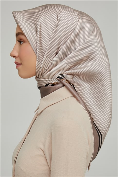 Armine Sura İpek Eşarp 21Ka8616 34