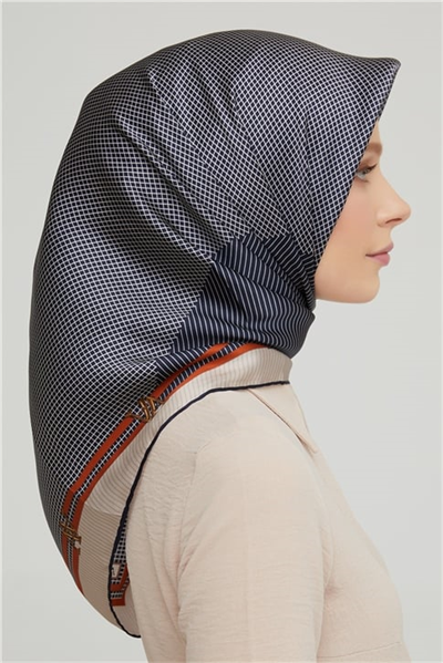 Armine Sura İpek Eşarp 21Ka8616 35