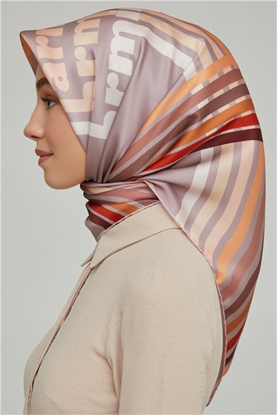 Armine Sura İpek Eşarp 21Ka8617 01