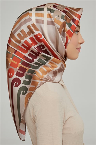Armine Sura İpek Eşarp 21Ka8617 07