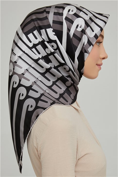 Armine Sura İpek Eşarp 21Ka8617 08