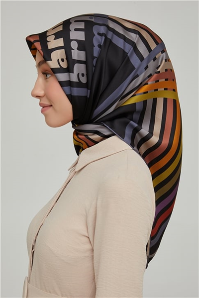 Armine Sura İpek Eşarp 21Ka8617 09