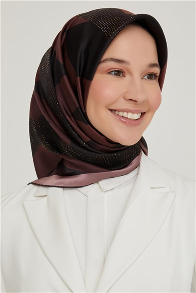 Armine Sura İpek Eşarp 21Ka8618 03