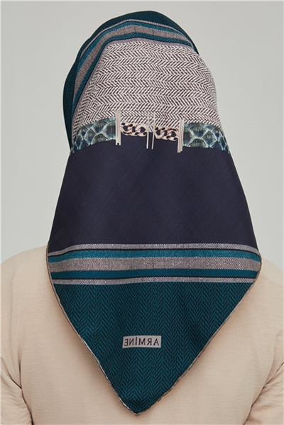Armine Sura İpek Eşarp 21Ka8619 06