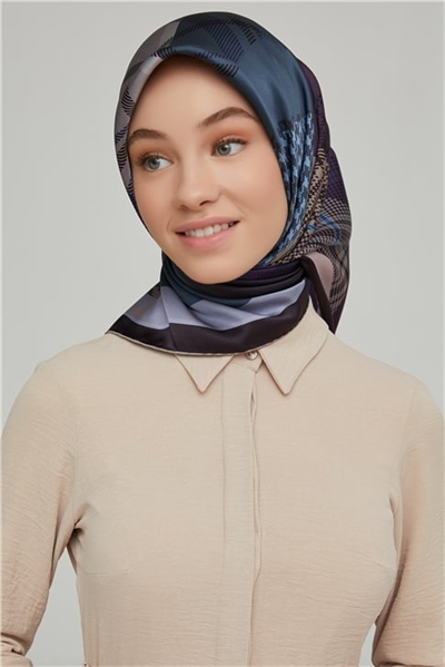 Armine Sura İpek Eşarp 21Ka8620 31