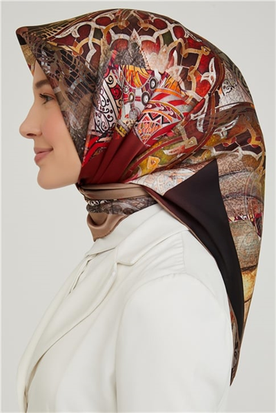 Armine Sura İpek Eşarp 21Ka8622 02