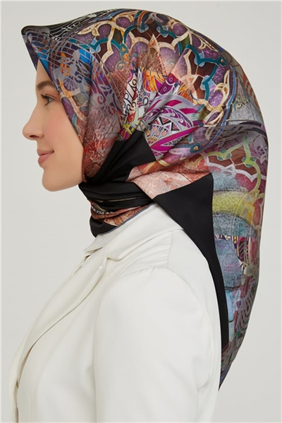 Armine Sura İpek Eşarp 21Ka8622 34