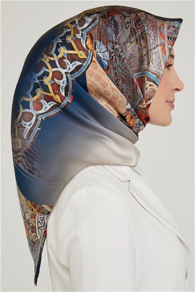 Armine Sura İpek Eşarp 21Ka8622 36