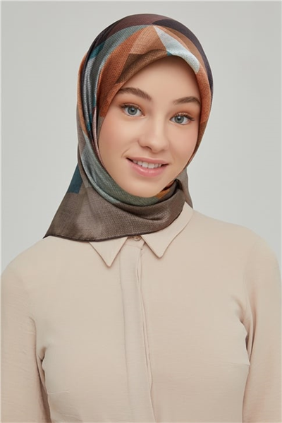 Armine Sura İpek Eşarp 21Ka8623 32