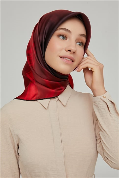 Armine Sura İpek Eşarp 21Ka8624 01