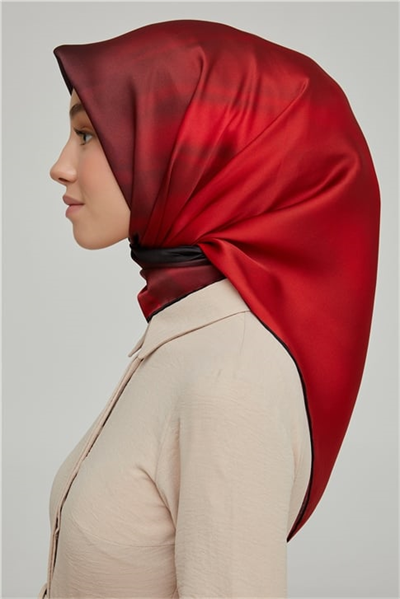 Armine Sura İpek Eşarp 21Ka8624 01