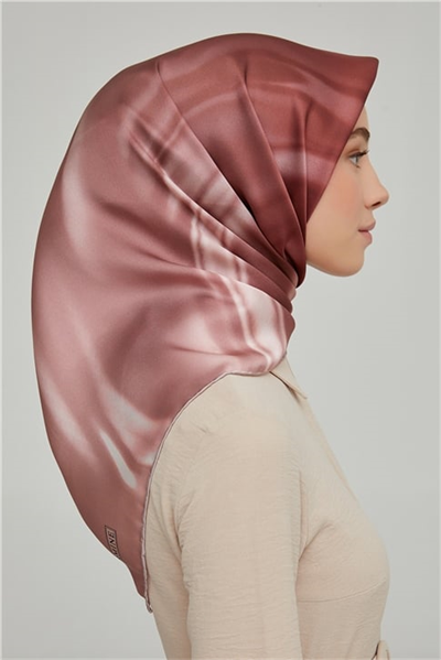 Armine Sura İpek Eşarp 21Ka8624 13