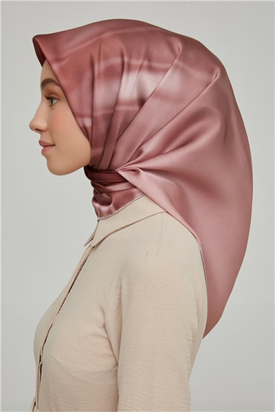 Armine Sura İpek Eşarp 21Ka8624 13