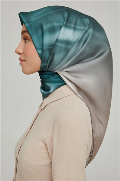 Armine Sura İpek Eşarp 21Ka8624 15