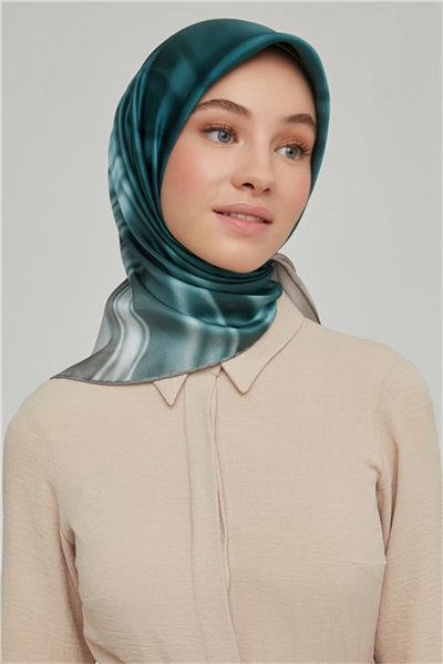 Armine Sura İpek Eşarp 21Ka8624 15