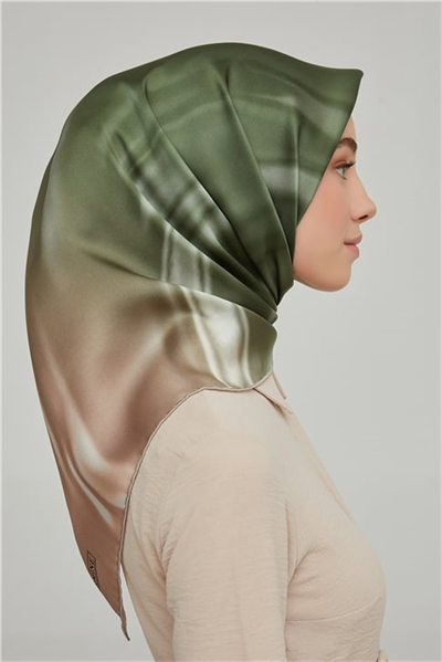 Armine Sura İpek Eşarp 21Ka8624 17