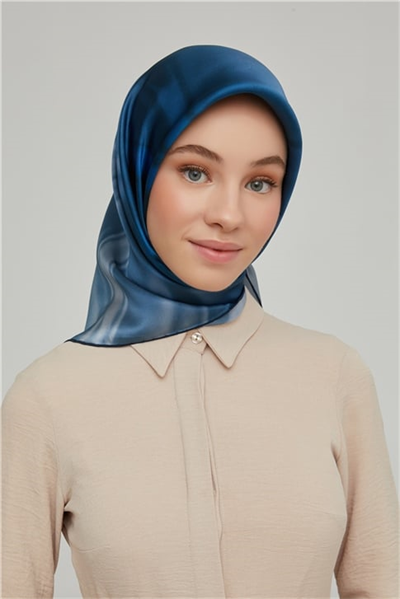 Armine Sura İpek Eşarp 21Ka8624 39