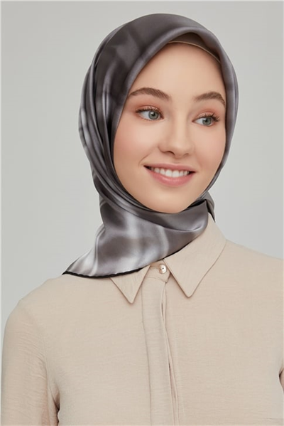 Armine Sura İpek Eşarp 21Ka8624 42