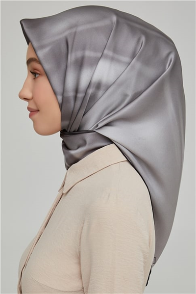 Armine Sura İpek Eşarp 21Ka8624 42