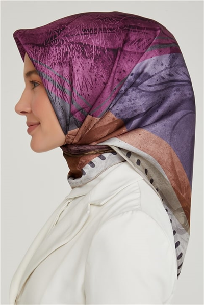 Armine Sura İpek Eşarp 21Ka8625 05
