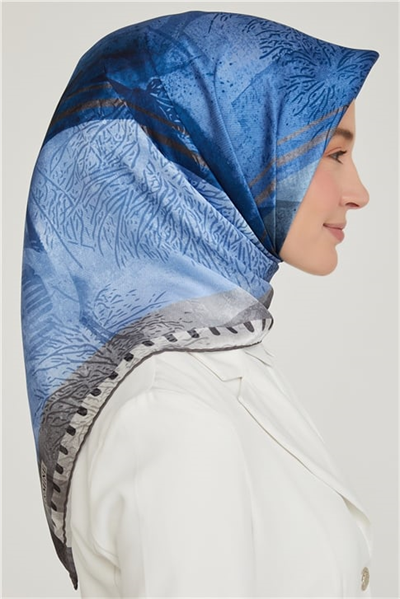 Armine Sura İpek Eşarp 21Ka8625 07