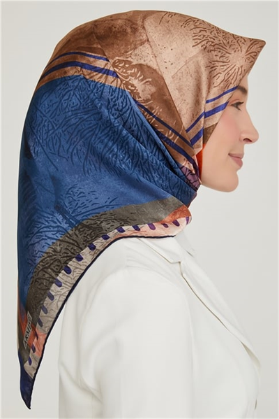 Armine Sura İpek Eşarp 21Ka8625 37