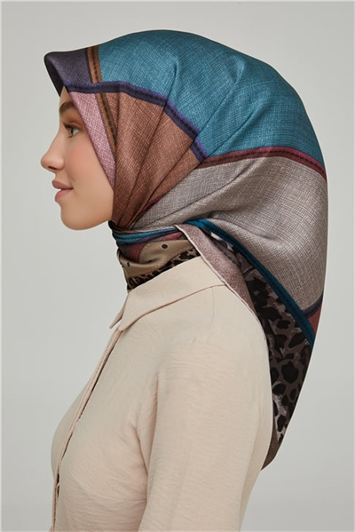 Armine Sura İpek Eşarp 21Ka8626 07