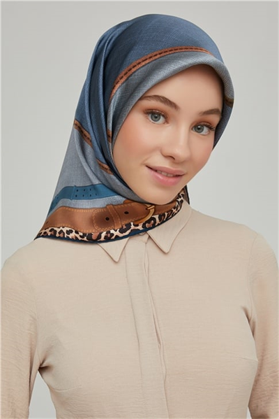 Armine Sura İpek Eşarp 21Ka8626 31