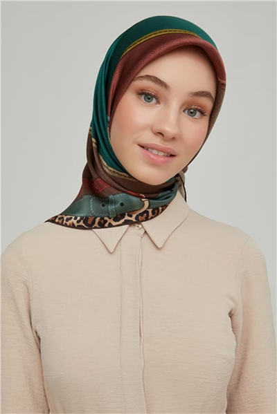Armine Sura İpek Eşarp 21Ka8626 39